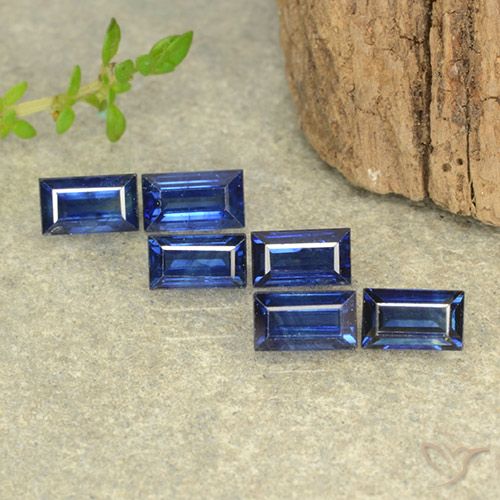 2.35ctw Naturel Bleu crépuscule Saphir, Baquette, VS