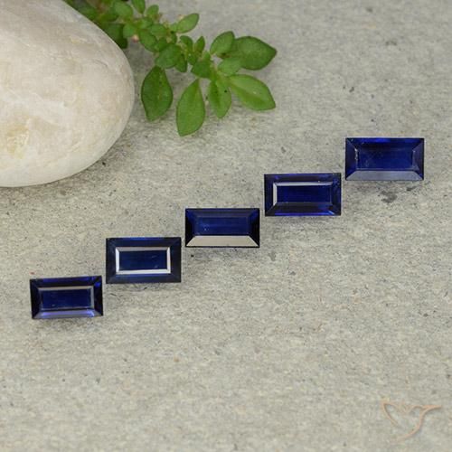 Shop natural 2.20ct Bleu crépuscule Saphir gems, Baquette, from Madagascar at GemSelect. In stock, global shipping!