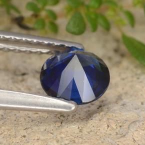 Saphir Bleu marine naturelle Tour, 0.68 ct, VS