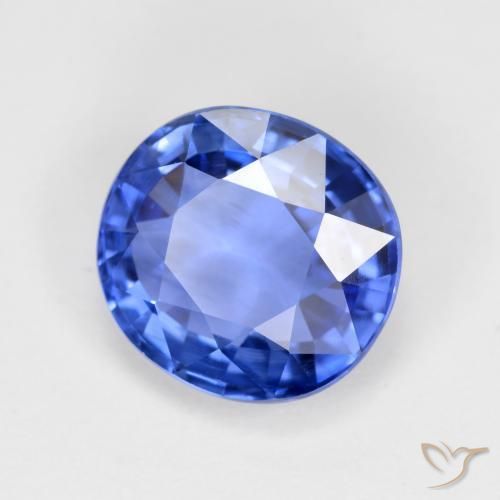 Saphir Bleu foncé moyen naturelle ovale, 4.19 ct, VVS-VS