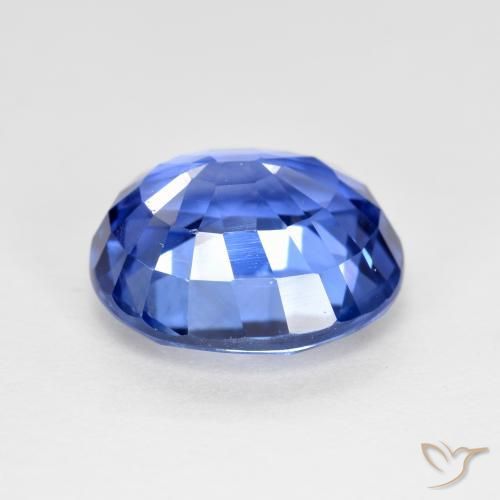 Saphir Bleu foncé moyen naturelle ovale, 4.19 ct, VVS-VS
