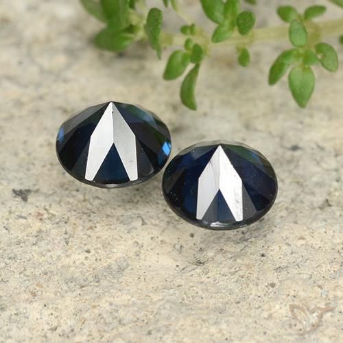 Shop natural 1.26ct Bleu minuit Saphir gems, Tour, from Madagascar at GemSelect. In stock, global shipping!