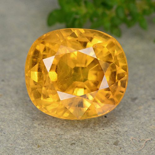 8.35ct Naturel Doré foncé Saphir, ovale, VS-SI