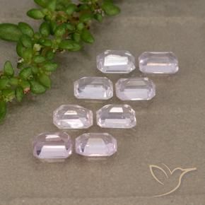 Shop natural 2.14ct Ton rose très clair Saphir gems, Taille émeraude, from Tanzanie at GemSelect. In stock, global shipping!