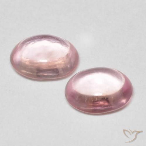 Shop natural 0.82ct Rose bubblegum léger Saphir gems, ovale, from Tanzanie at GemSelect. In stock, global shipping!