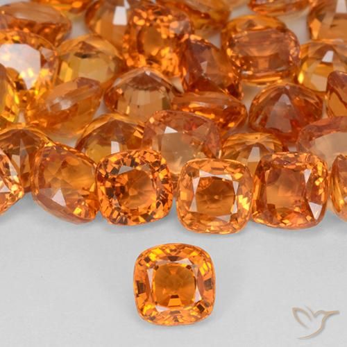 0.49ct Naturel Orange vif Saphir, Coussin, VVS-VS
