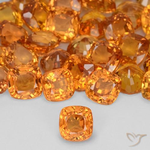 0.52ct Naturel Orange vif Saphir, Coussin, VVS-VS