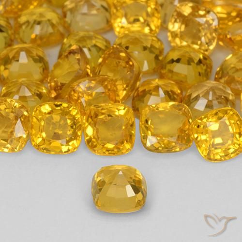Saphir Doré naturelle Coussin, 0.49 ct, VVS-VS