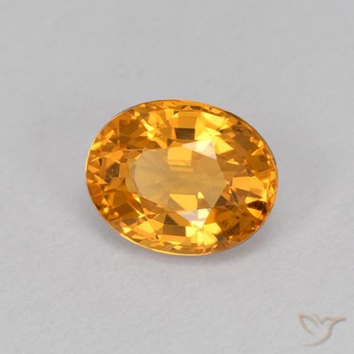 Saphir Orange-or naturelle ovale, 1.03 ct, VVS