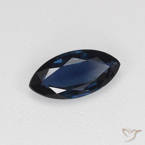 Saphir Bleu minuit naturelle Marquise, 0.66 ct, VVS-VS