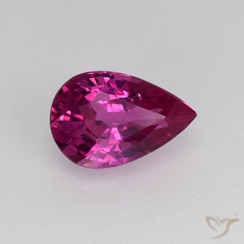 Saphir Violet rougeâtre naturelle En forme de poire, 0.69 ct, VVS
