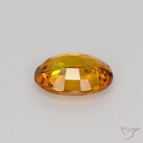 Saphir Orange terre naturelle ovale, 0.80 ct, VS