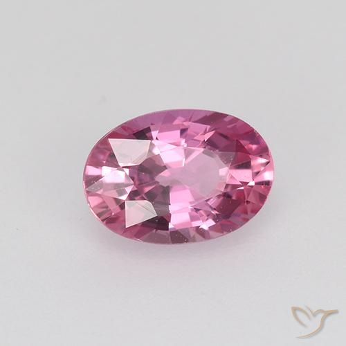 Saphir Violet Rosâtre naturelle ovale, 0.73 ct, VVS