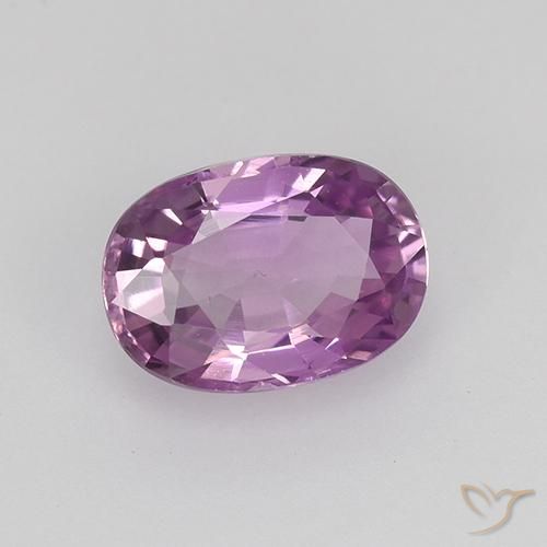 Saphir Violet foncé naturelle ovale, 0.90 ct, VVS