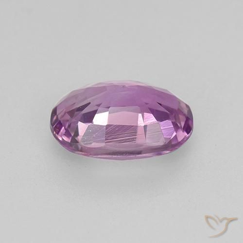 Saphir Violet foncé naturelle ovale, 0.90 ct, VVS