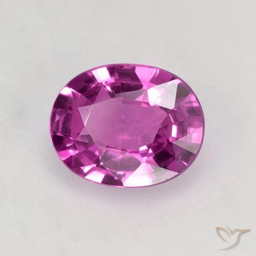 Saphir Rose Pourpre naturelle ovale, 0.65 ct, VVS