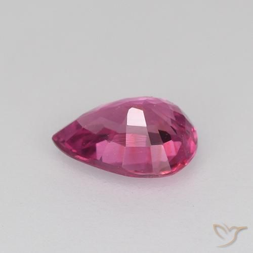 Saphir Pourpre moyen naturelle En forme de poire, 0.58 ct, VVS-VS