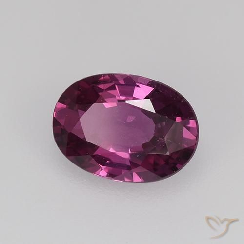 Saphir Pourpre foncé naturelle ovale, 0.73 ct, VVS-VS