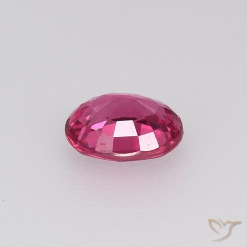 Saphir Rouge léger naturelle ovale, 0.45 ct, VVS-VS
