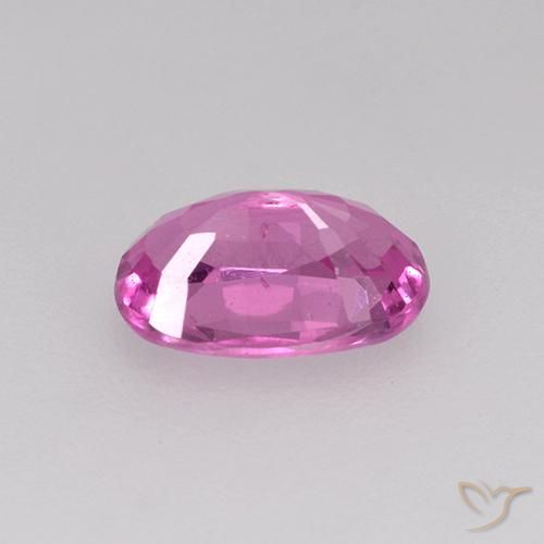 Saphir Pourpre rose vif naturelle ovale, 0.78 ct, VVS-VS