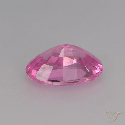 Saphir Rose intense naturelle ovale, 0.68 ct, VVS-VS