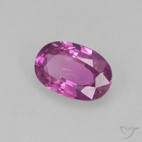 Saphir Pourpre rosâtre profond naturelle ovale, 0.66 ct, VVS