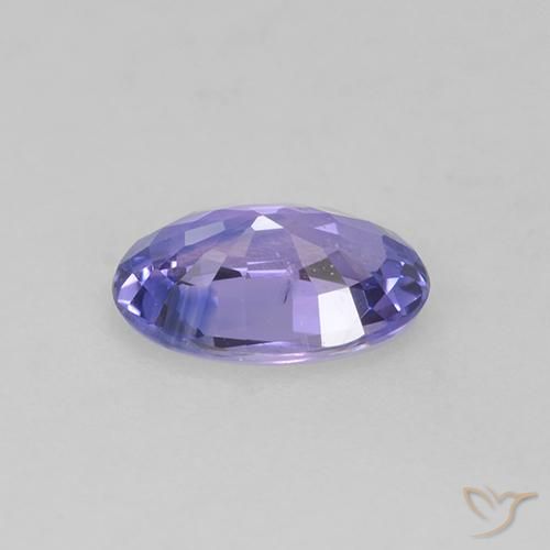 Saphir Violet léger moyen naturelle ovale, 0.62 ct, VS