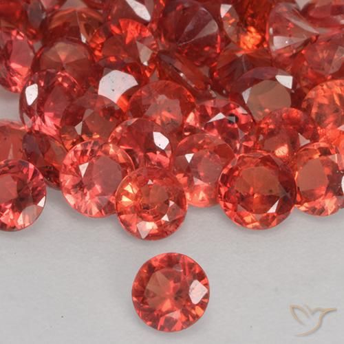 Saphir Rouge moyen naturelle Tour, 0.13 ct, VS