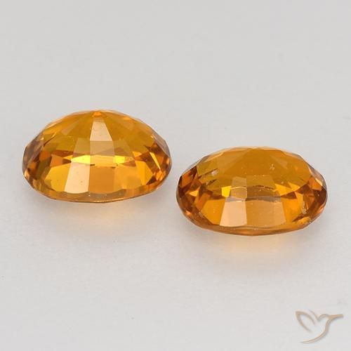 Shop natural 1.41ct Orange foncé Saphir gems, ovale, from Madagascar at GemSelect. In stock, global shipping!