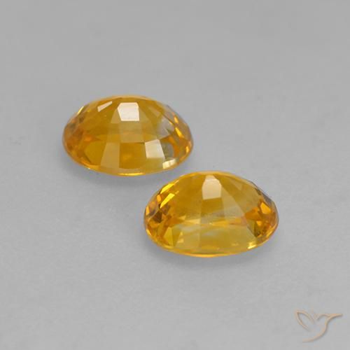 Shop natural 1.13ct Abricot orange Saphir gems, ovale, from Madagascar at GemSelect. In stock, global shipping!