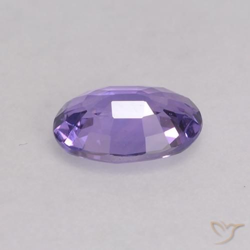 Saphir Violet moyen naturelle ovale, 0.53 ct, VS