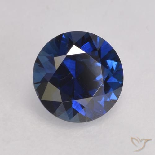 Saphir Bleu foncé naturelle Tour, 0.55 ct, VVS-VS
