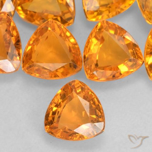 0.67ct Naturel Orange moyen Saphir, Trillion, VVS-VS