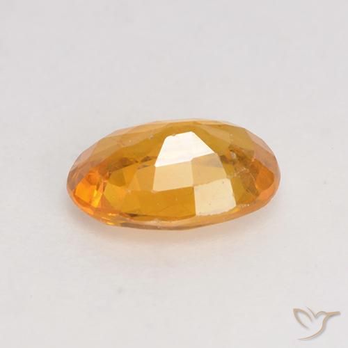 Saphir Orange moyen naturelle ovale, 0.88 ct, VS-SI