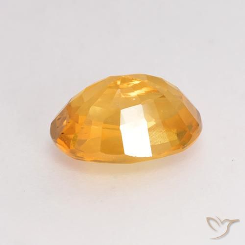 Saphir Orange moyen naturelle ovale, 1.50 ct, VS
