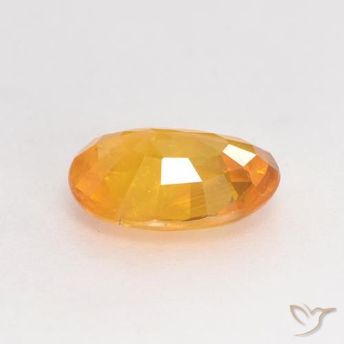 Saphir Orange moyen naturelle ovale, 1.36 ct, VS