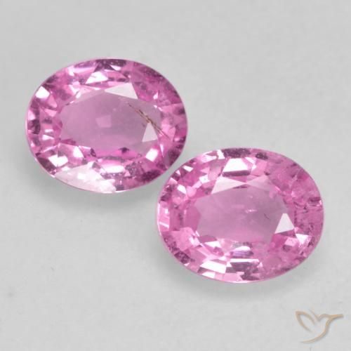 0.83ctw Naturel Rose pourpre royal Saphir, ovale, VS
