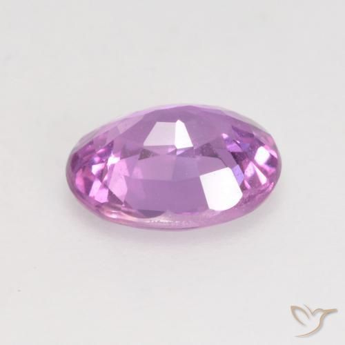 Saphir Violet Rosâtre naturelle ovale, 0.76 ct, VVS-VS