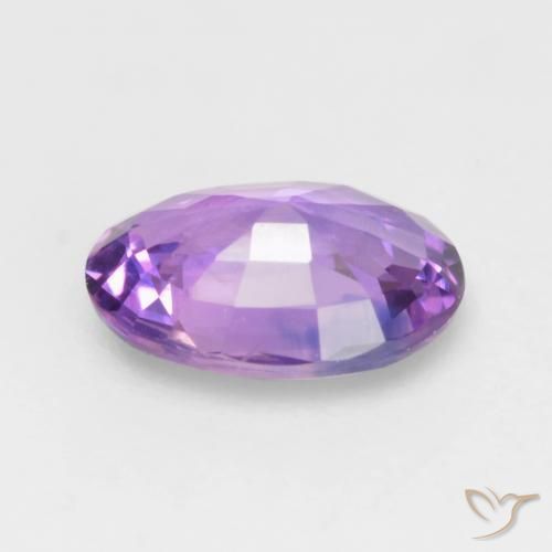 Saphir Violet rose moyen naturelle ovale, 0.58 ct, VVS-VS