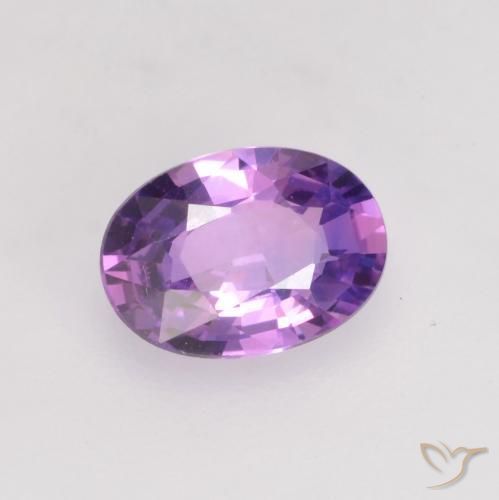 Saphir Violet foncé naturelle ovale, 0.68 ct, VVS