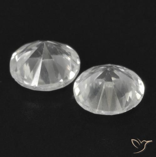 Shop natural 0.68ct Blanc Saphir gems, Tour, from Madagascar at GemSelect. In stock, global shipping!