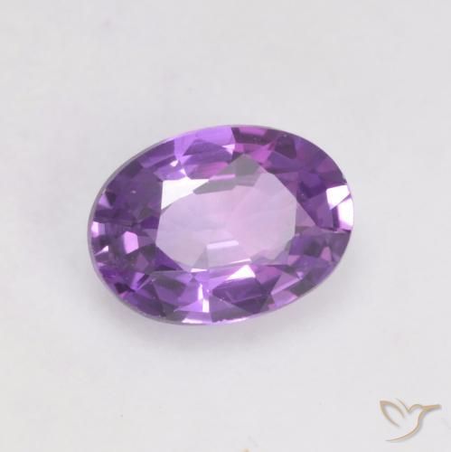 Saphir Violet moyen naturelle ovale, 0.56 ct, VS