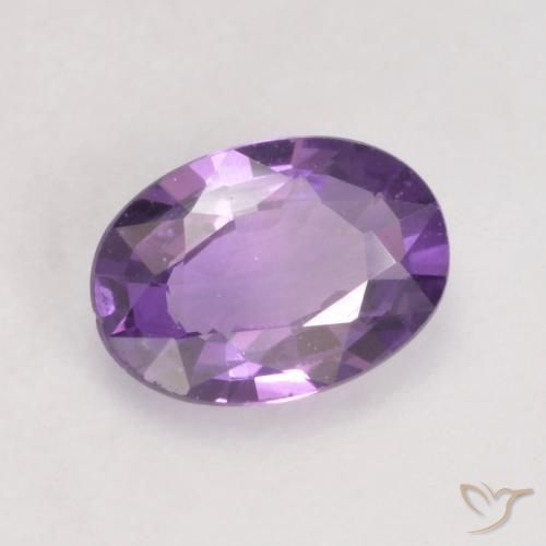 Saphir Violet Iris naturelle ovale, 0.48 ct, VS