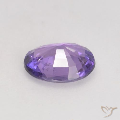 Saphir Violet foncé naturelle ovale, 0.66 ct, VS