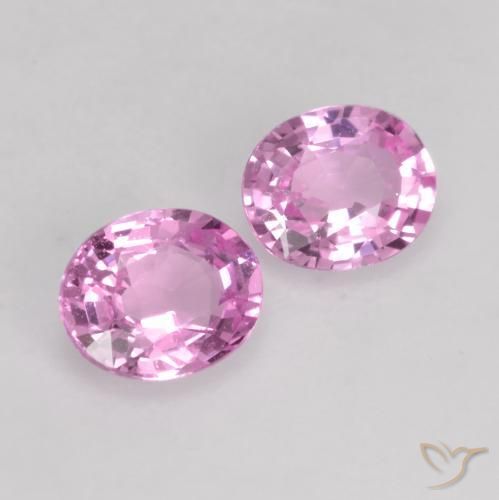 Shop natural 0.78ct Pourpre intense Saphir gems, ovale, from Madagascar at GemSelect. In stock, global shipping!