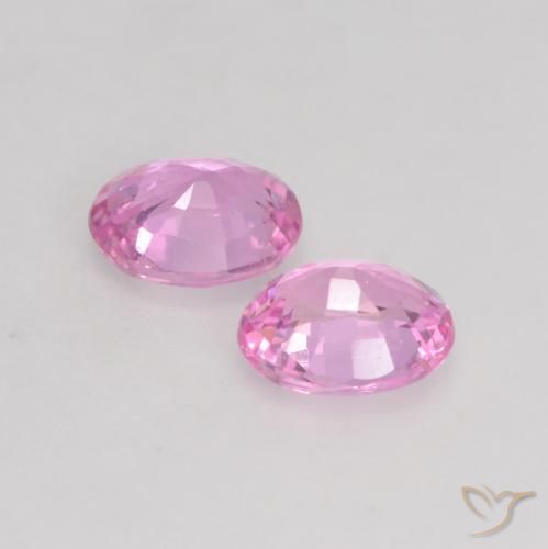 Shop natural 0.76ct Pourpre-rose Saphir gems, ovale, from Madagascar at GemSelect. In stock, global shipping!
