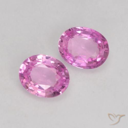 Shop natural 0.68ct Pourpre intense Saphir gems, ovale, from Madagascar at GemSelect. In stock, global shipping!