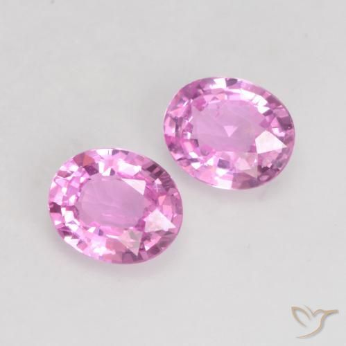 Shop natural 0.71ct Pourpre moyen Saphir gems, ovale, from Madagascar at GemSelect. In stock, global shipping!
