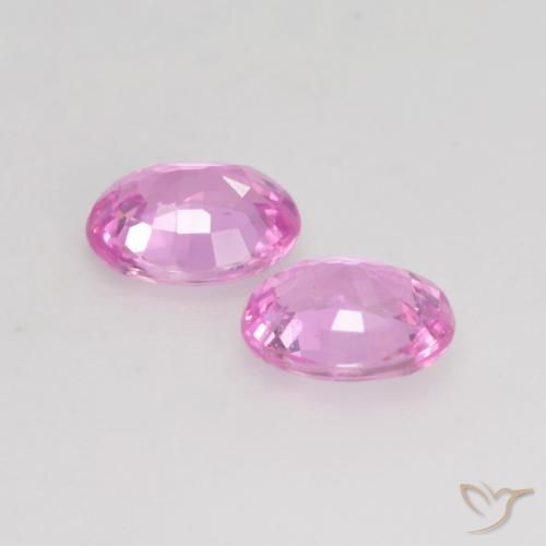 Shop natural 0.71ct Pourpre moyen Saphir gems, ovale, from Madagascar at GemSelect. In stock, global shipping!