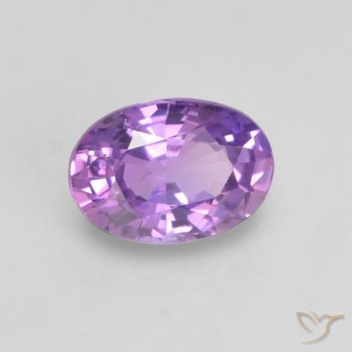 Saphir Violet rose vif naturelle ovale, 0.64 ct, VS